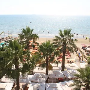 Adriatik 2 Hotel Shkallnur