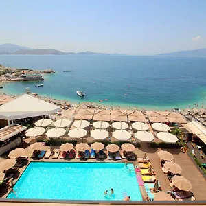 Andon Lapa & 4*, Sarandë Albanien